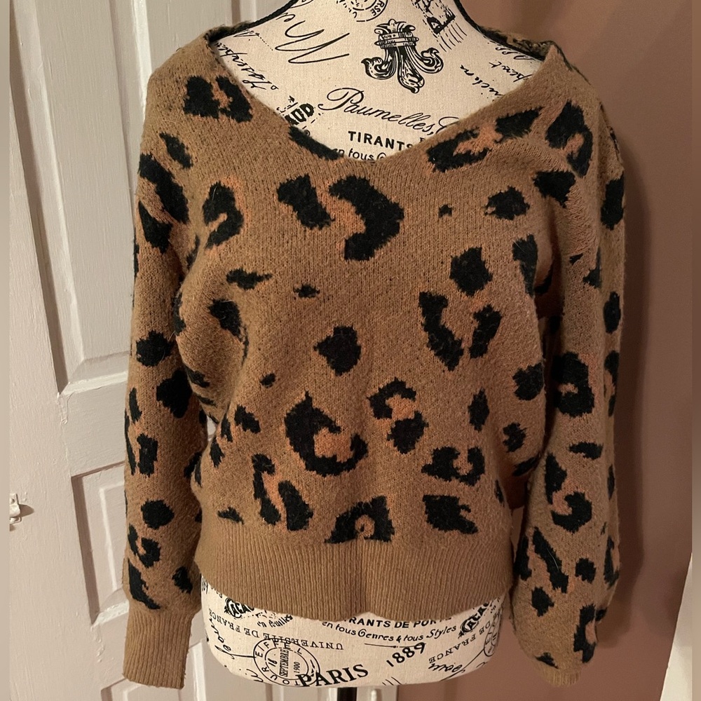 Guess Leopard Print Sweater - Tan and Black